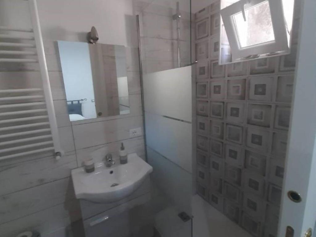 Albergo Abruzzese Riano  エクステリア 写真